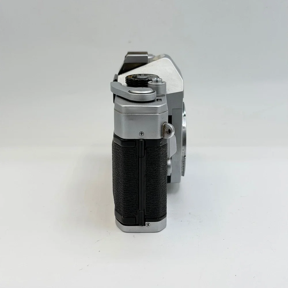 Canon TX 35mm SLR Film Camera Body Silver Black Vintage Manual Focus FD Mount